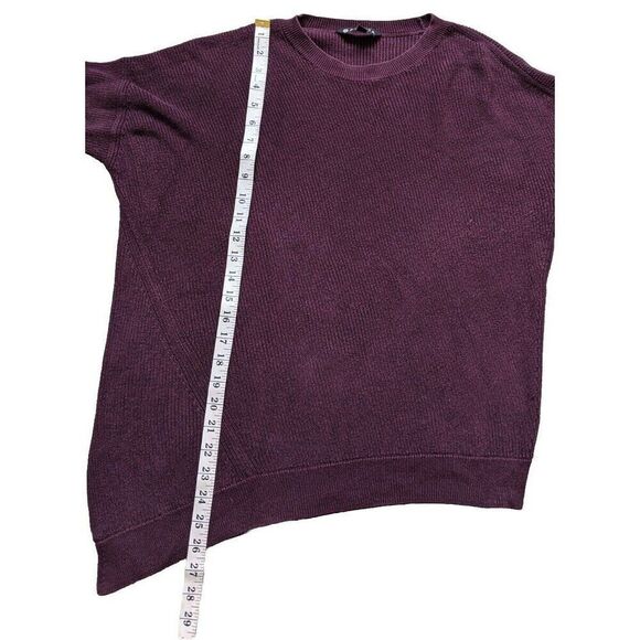 Athleta Pima Cotton Blend Crewneck Knit Asymmetrical Hem Sweater Size Medium - Picture 5 of 8